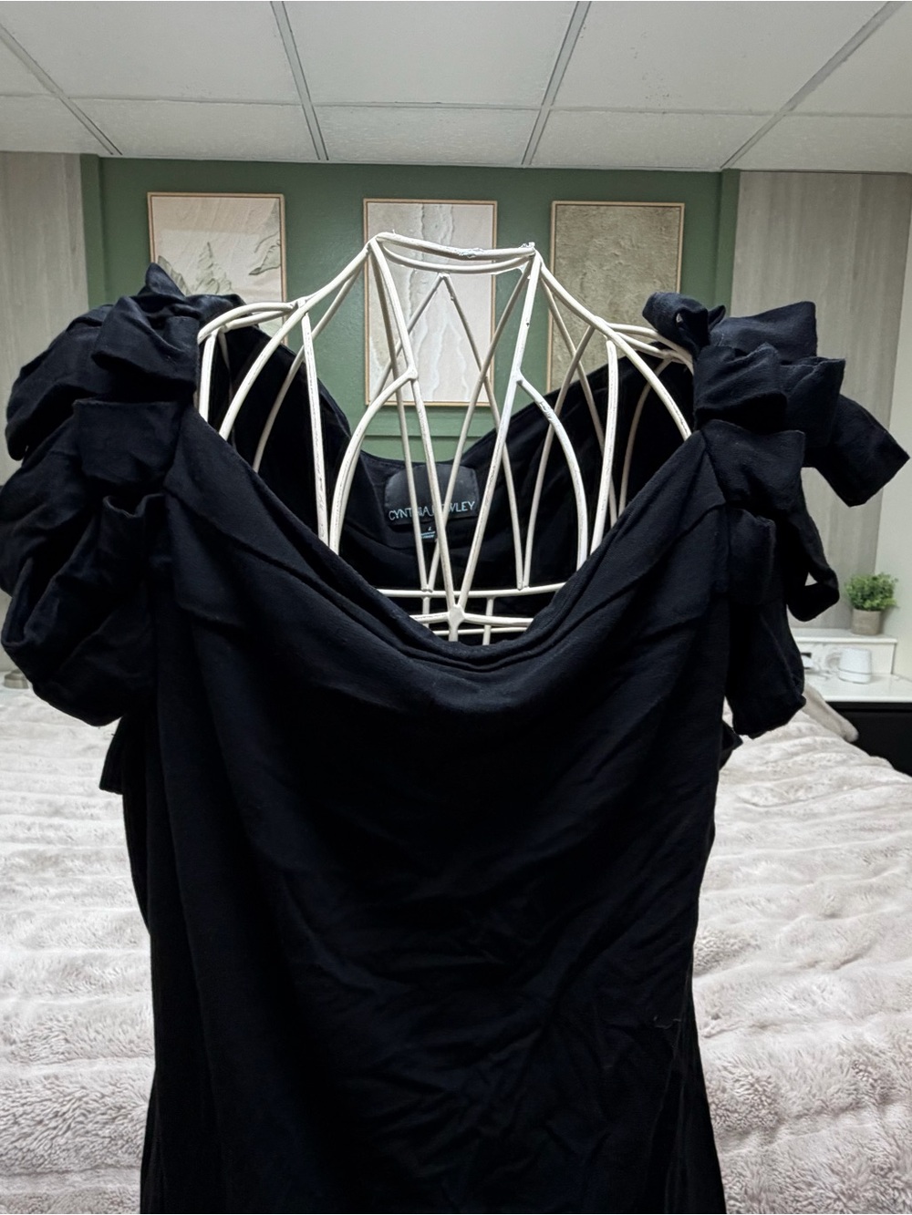 Cynthia Rowley Black Ruffle Shoulder Draped Neck Top Size Large